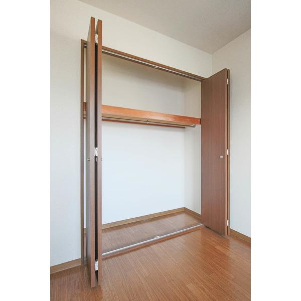 フォブールKAWAI C棟 部屋画像