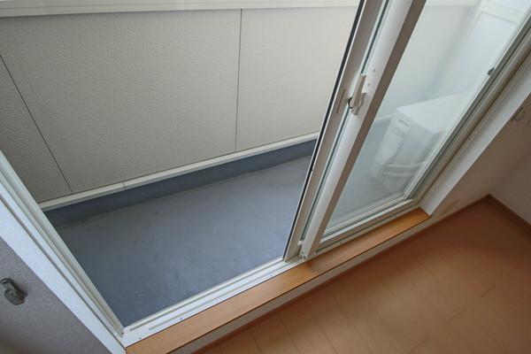 オリーブ 部屋画像