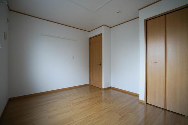 メゾンフォレスタB棟 部屋画像