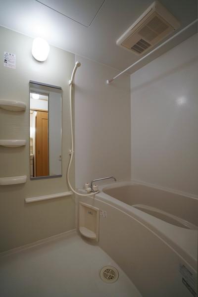 メゾンフォレスタB棟 部屋画像