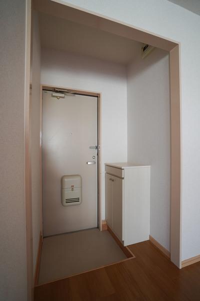 エルディム原田 玄関