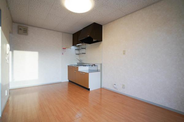 ファミール瀬戸 部屋画像
