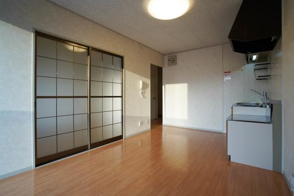 ファミール瀬戸 部屋画像