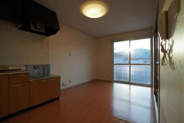 ファミール瀬戸 部屋画像
