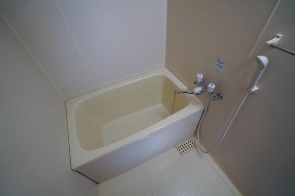ファミール瀬戸 部屋画像