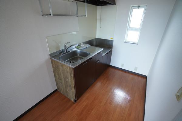 シェンブラ瀬戸　A棟 部屋画像