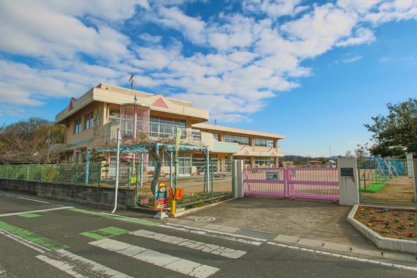 岡山市立浮田幼稚園：1713m