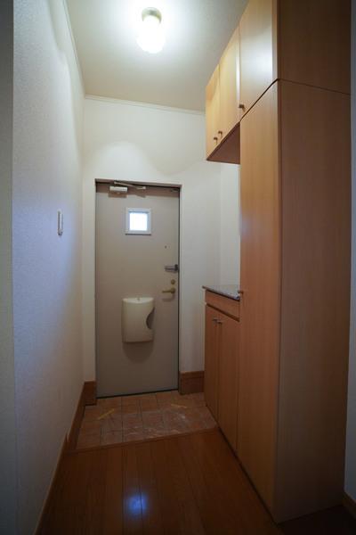 グラシオッソ A 玄関