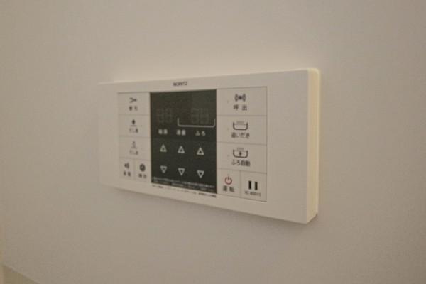 メゾネット八幡 B棟 収納