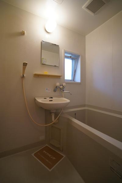 レジデ・アイ A棟 部屋画像