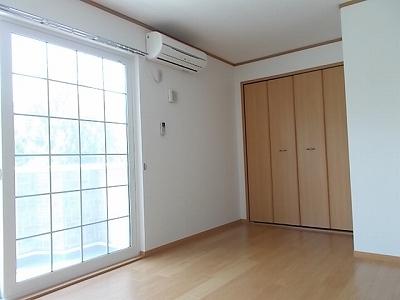 カーサ C 部屋画像