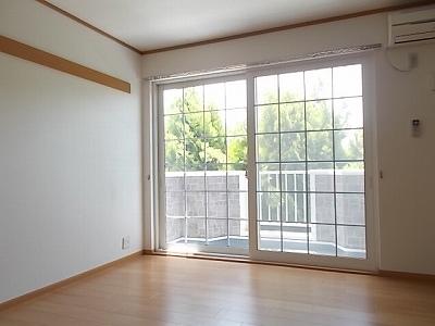 カーサ C 部屋画像