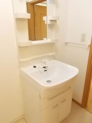 カーサ C 部屋画像