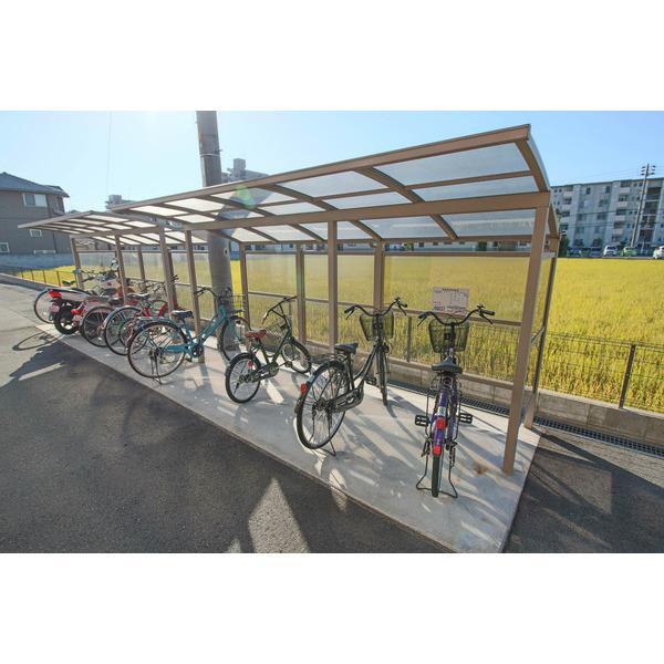 シャーメゾンつばき1番館 駐車場