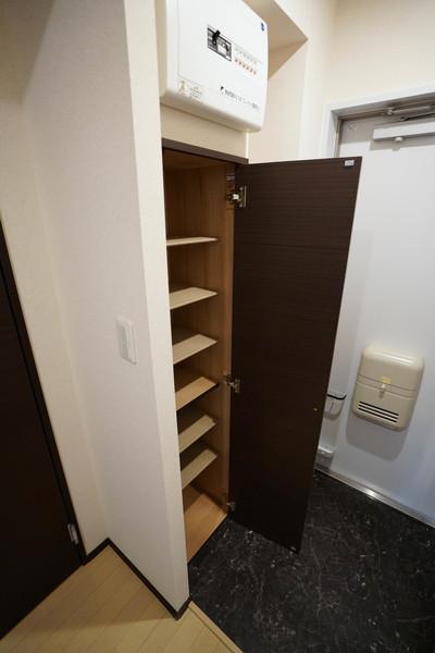 クレイノグランドゥール備前 収納