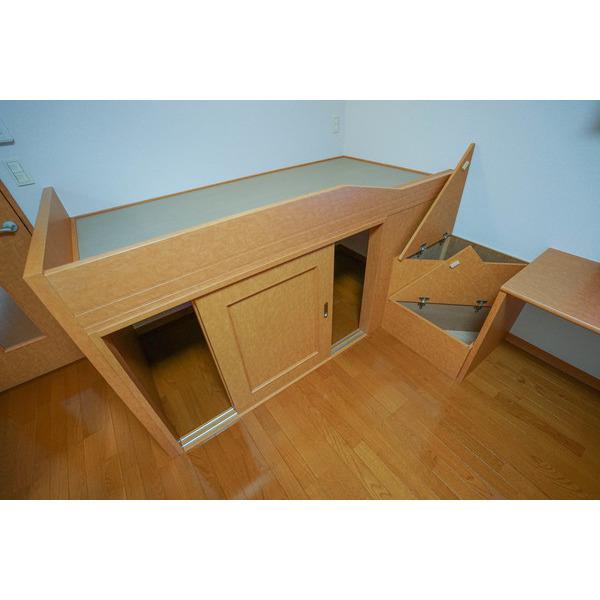 レオパレス伊部 収納
