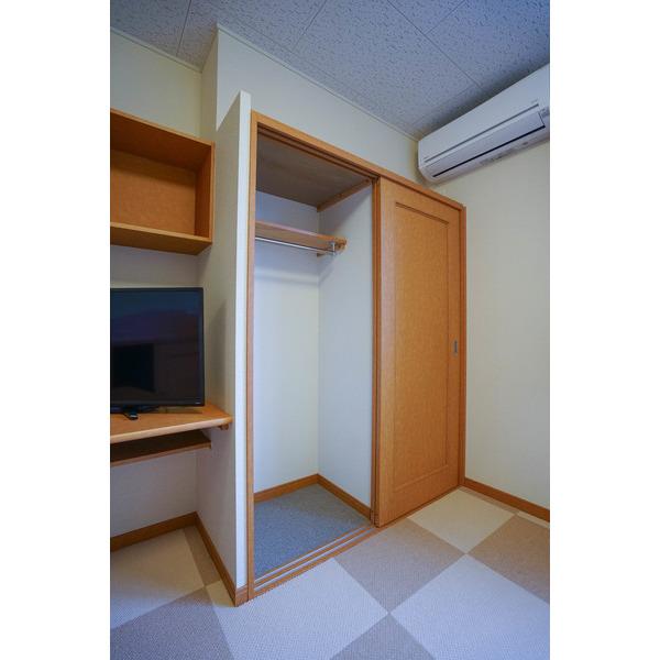 レオパレスnew伊部 収納