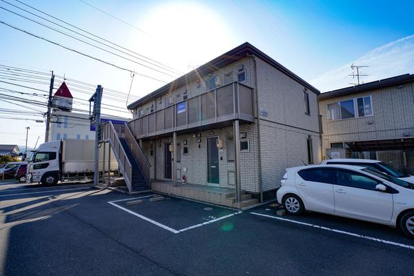 コーカサスB 外観