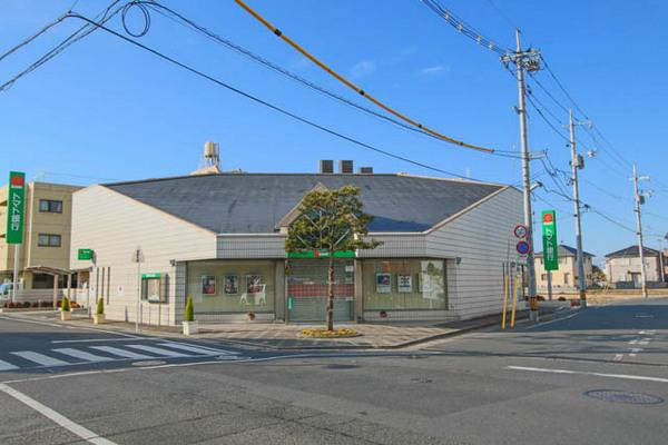トマト銀行竜操支店：559m