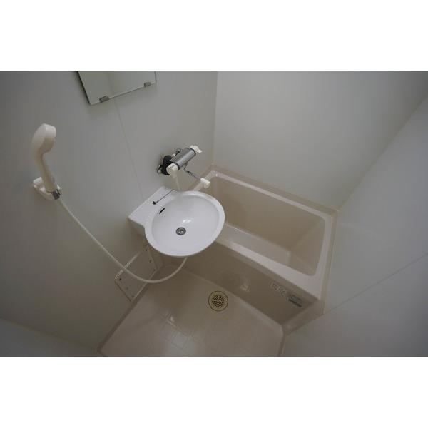 レオパレステラ 部屋画像