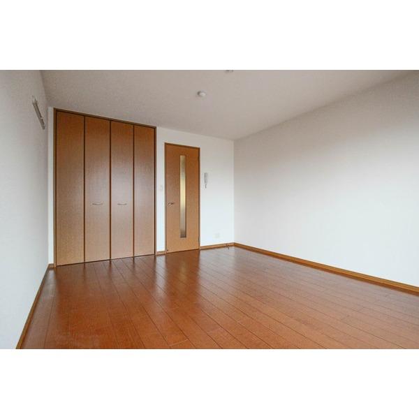 ガーデンパレス 部屋画像