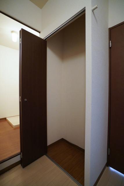 フォブール藤田Ⅱ 収納