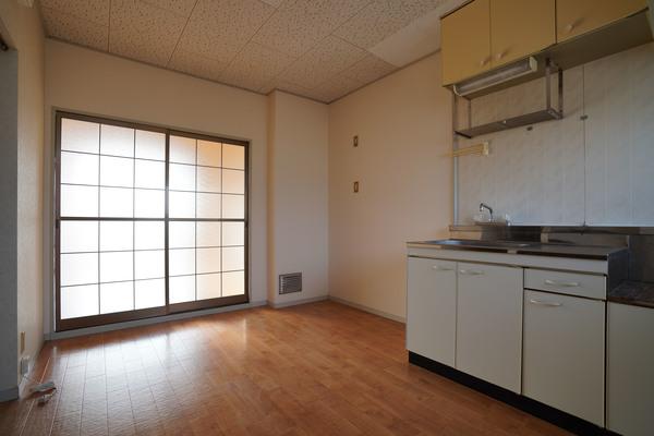 センジュ・ハイム 部屋画像