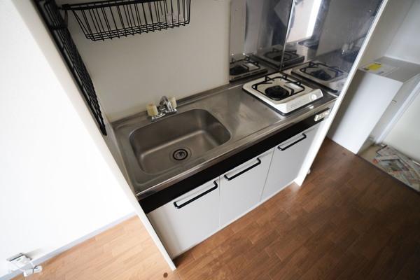 ホーメスト中島B 部屋画像