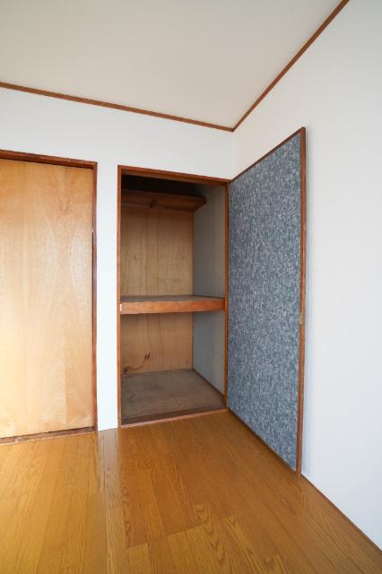 新ふじ荘 収納