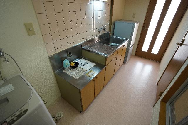 メゾンドゥクロワ キッチン