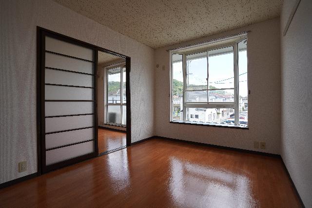 シェンブラ瀬戸 B棟 部屋画像