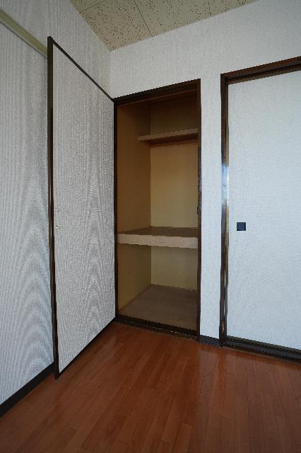 シェンブラ瀬戸 B棟 部屋画像
