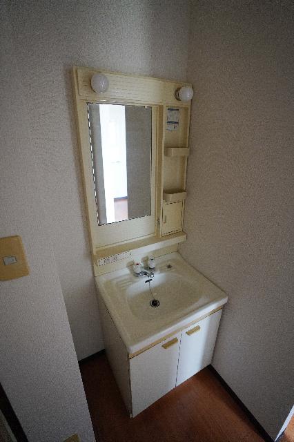 シェンブラ瀬戸 B棟 部屋画像