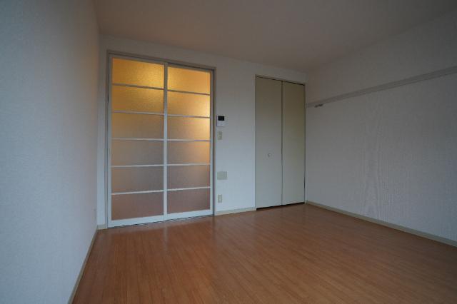 フローラル東岡山A 部屋画像