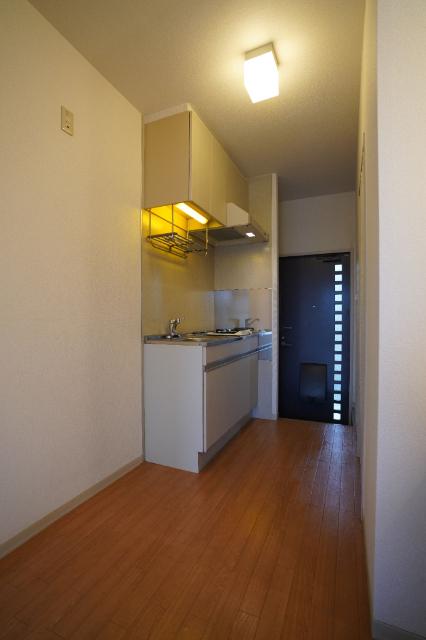 フローラル東岡山A 部屋画像