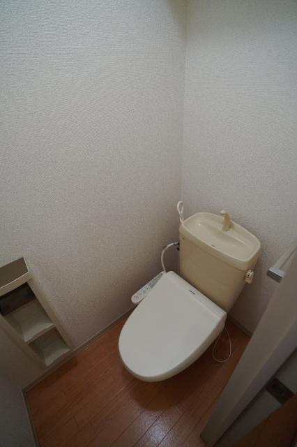 フローラル東岡山A 部屋画像