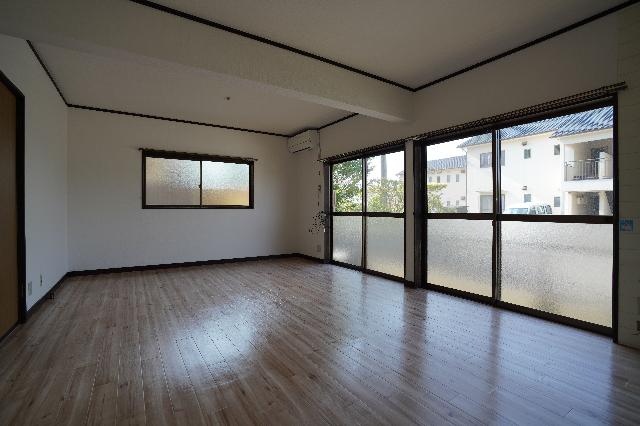 グリーンハウスB 部屋画像