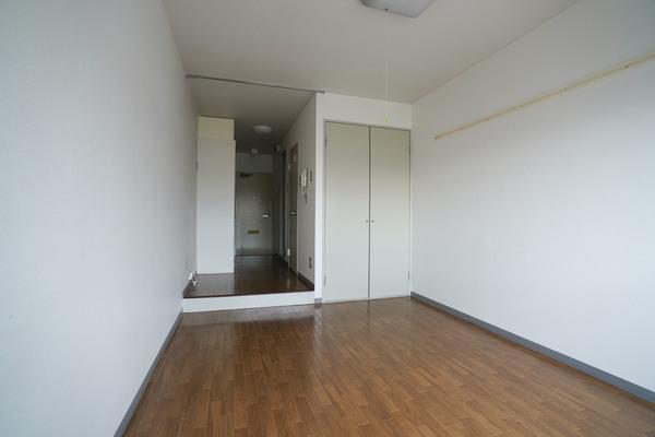ホーメスト中島B 部屋画像