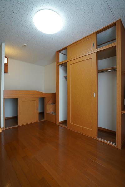レオパレスルーチェ 収納