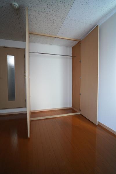 レオパレスSHINBAKU 収納