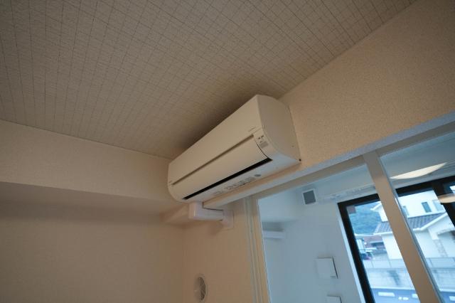 ロイヤルガーデン　フーアA 部屋画像