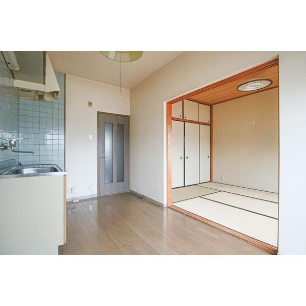 サンヴィレッジ髙山 部屋画像