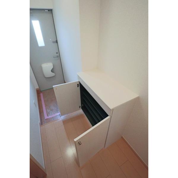 クレメント・エス 収納