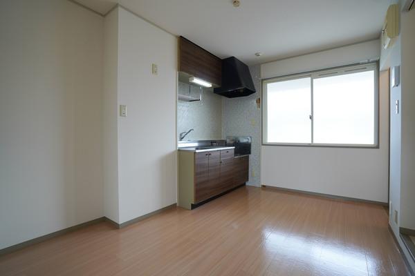 クレールシャトー吉田B棟 部屋画像