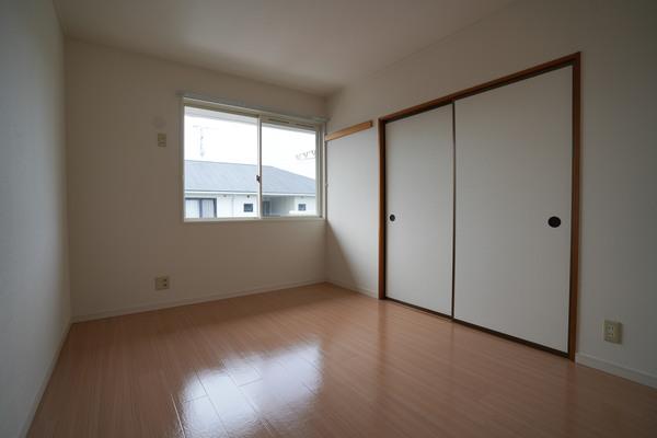 クレールシャトー吉田B棟 部屋画像