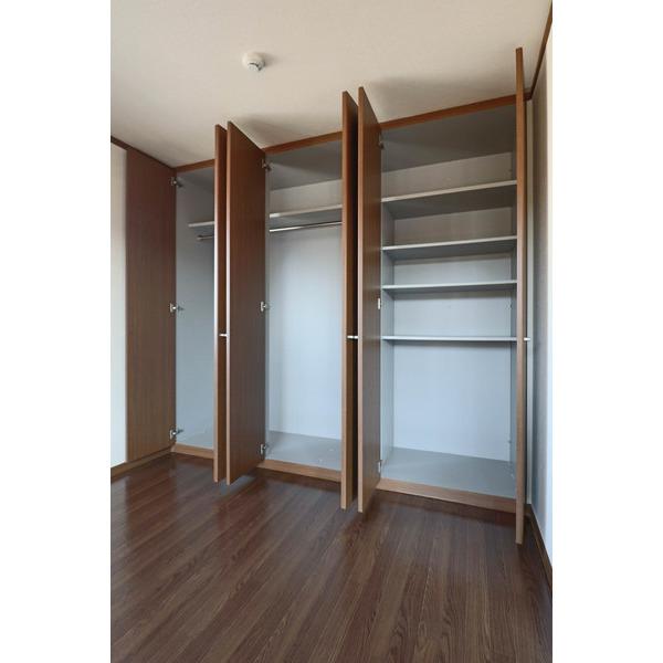 ガーデンヒルズ 部屋画像