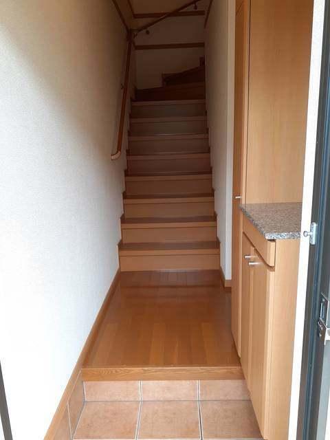 シーザリオ三番館 玄関