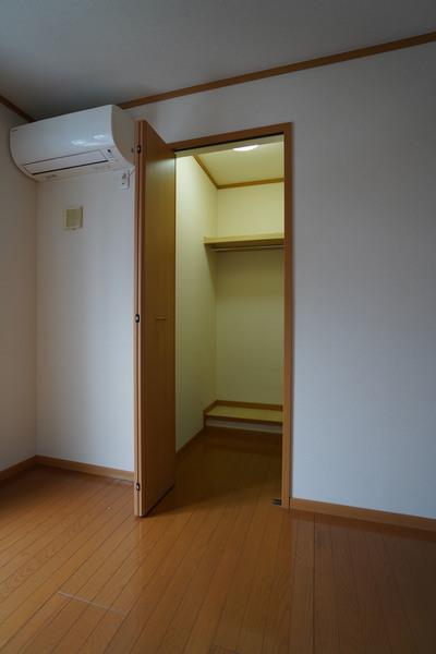 セイバリーA棟 収納
