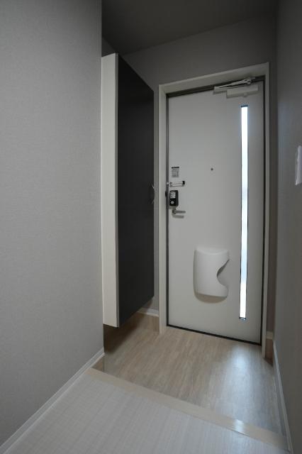 マンションアーク参番館 玄関