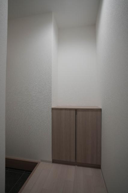 ソラリア(北側) 玄関